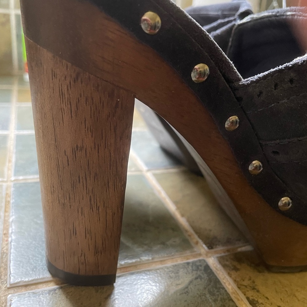 Blue Leather sandals - Picture 2 of 3
